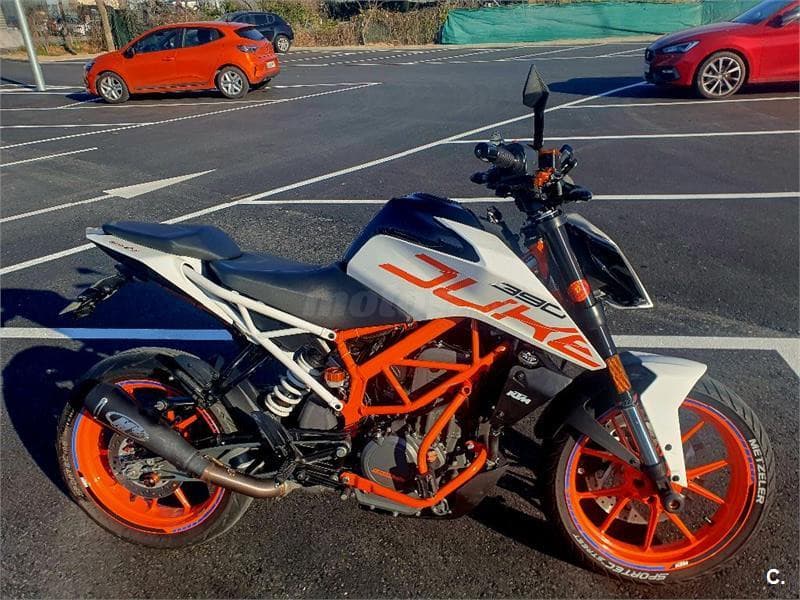 KTM 390 – Vista 2