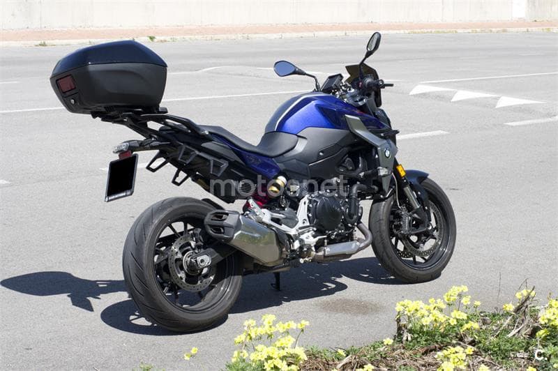BMW F 900 R – Vista 2