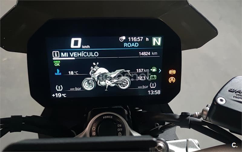 BMW F 900 R – Vista 21