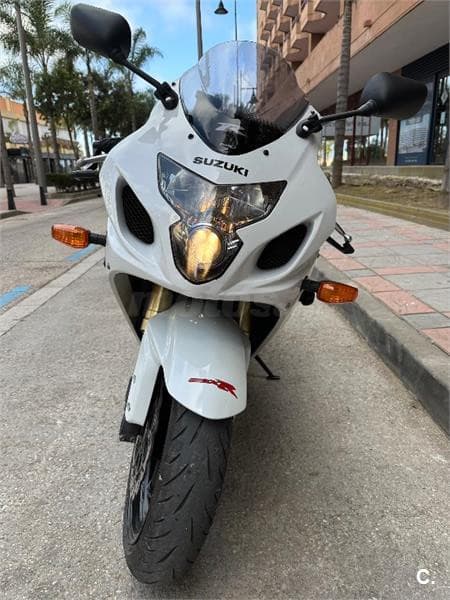 Suzuki GSX R600 – Vista 1