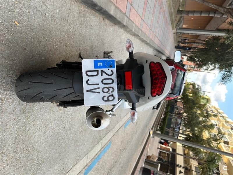 Suzuki GSX R600 – Vista 4