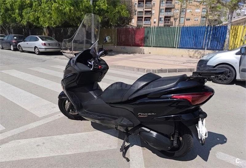 Honda Forza 250 EX – Vista 1