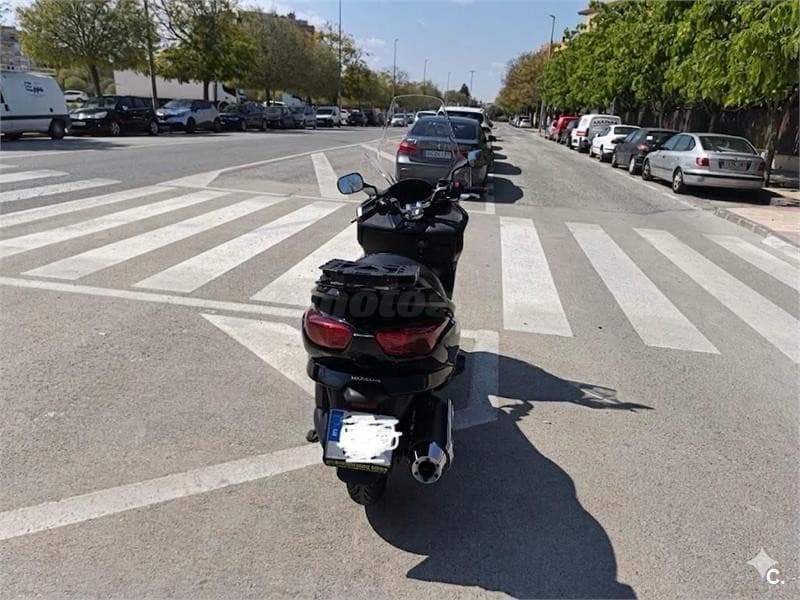 Honda Forza 250 EX – Vista 2