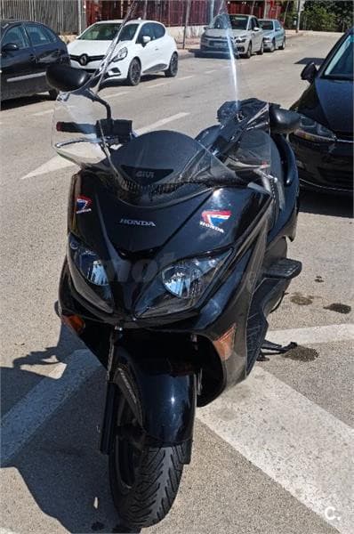 Honda Forza 250 EX – Vista 3