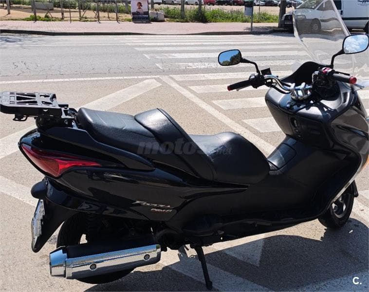 Honda Forza 250 EX – Vista 4