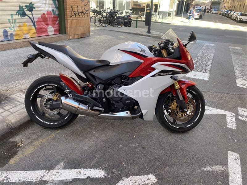 Honda CBR 600F – Vista 3