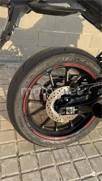 Yamaha MT-125 – Vista 8