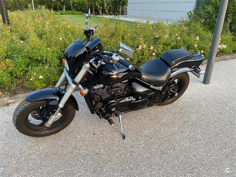 Suzuki Intruder M800 – Vista 5