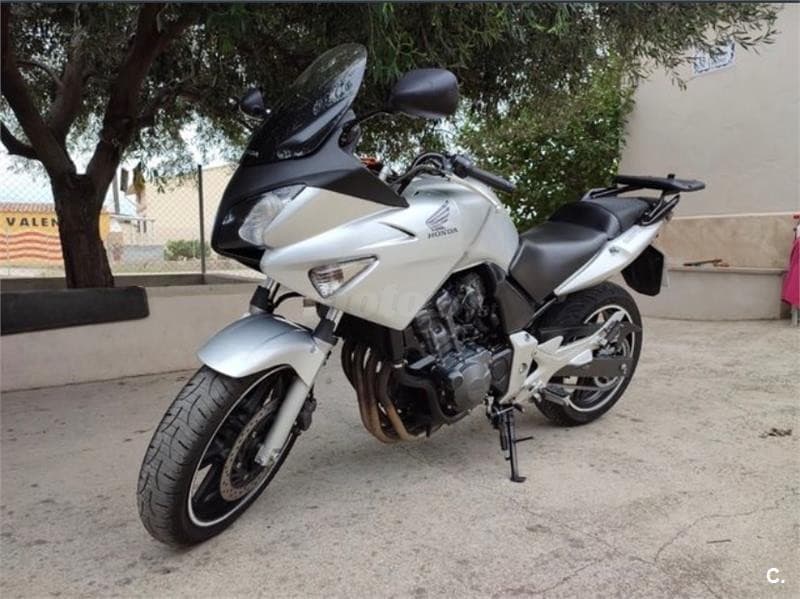 Honda CBF 600S – Vista 2