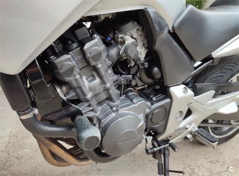 Honda CBF 600S – Vista 4