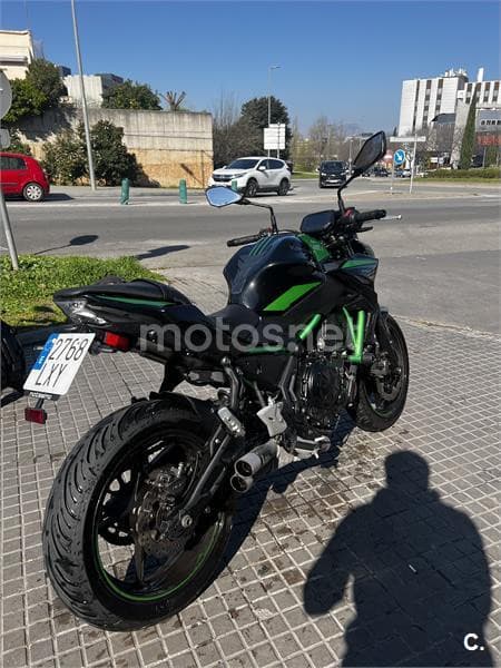 Kawasaki Z 650 – Vista 4