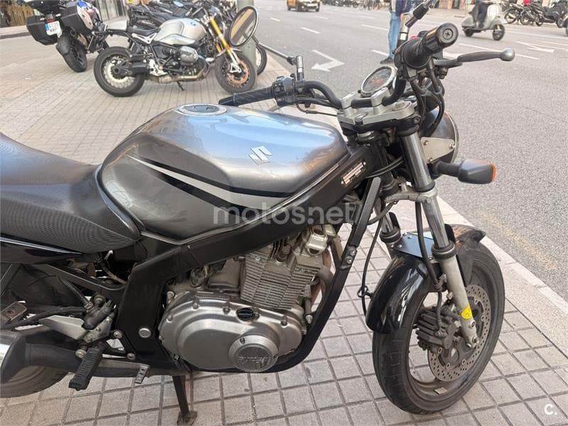 Suzuki GS 500 – Vista 2