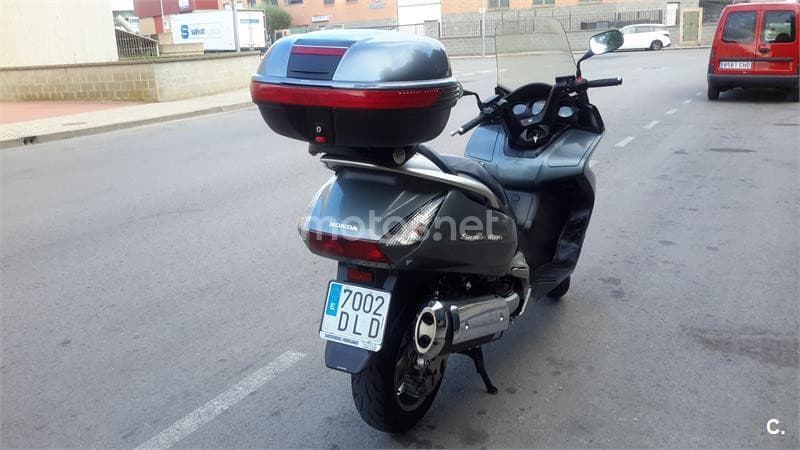 Honda Silver Wing 600 ABS – Vista 4