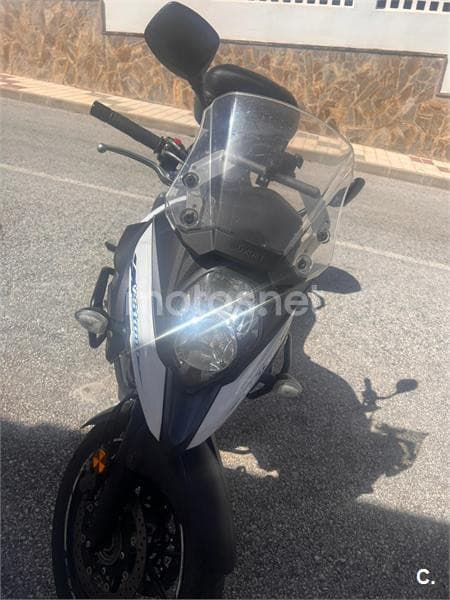 Suzuki V-Strom 650 ABS – Vista 1