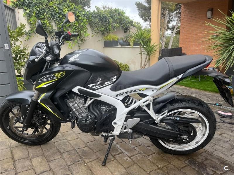 Honda CB 650F – Vista 4
