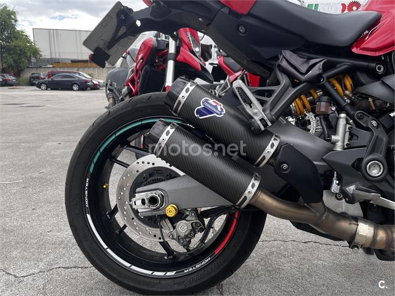 Ducati Monster 821 – Vista 1