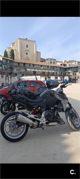 BMW F 900 R – Vista 1