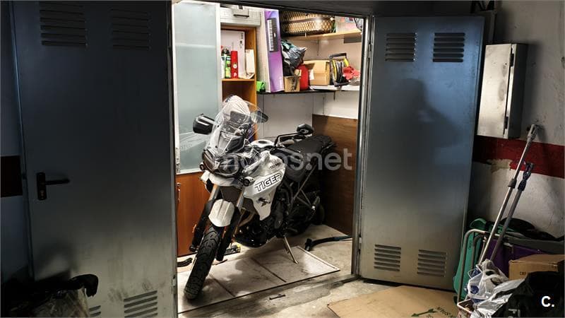 Triumph Tiger 800 XRT – Vista 1