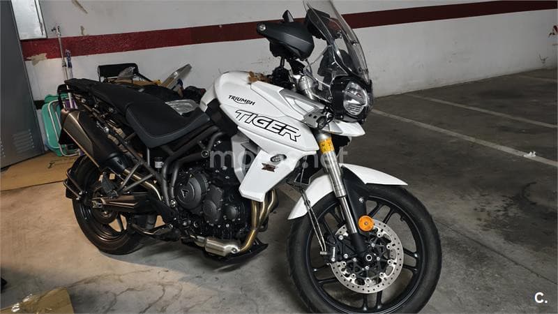 Triumph Tiger 800 XRT – Vista 2