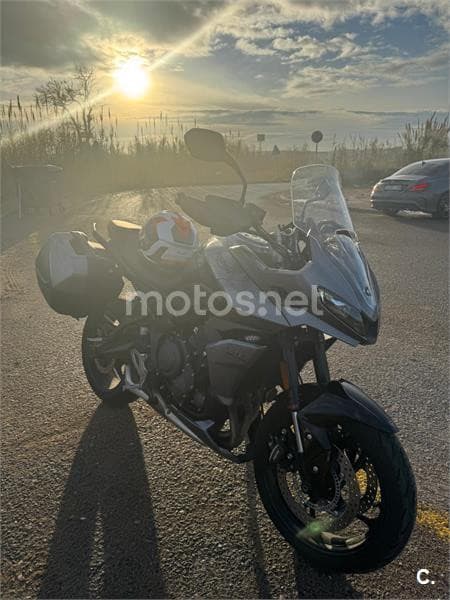 Triumph Tiger Sport 660 – Vista 4