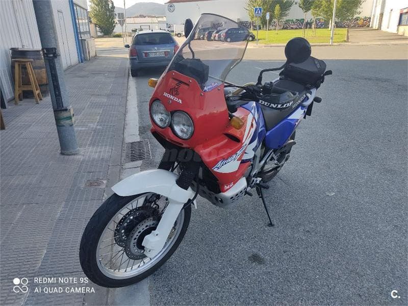 Honda XRV 750 AFRICA TWIN – Vista 2