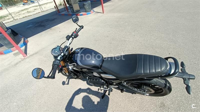 Triumph Speed 400 – Vista 2