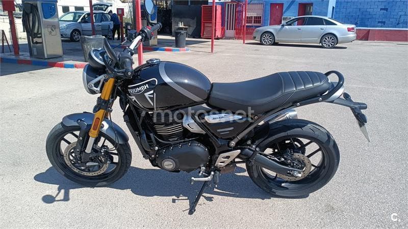 Triumph Speed 400 – Vista 6