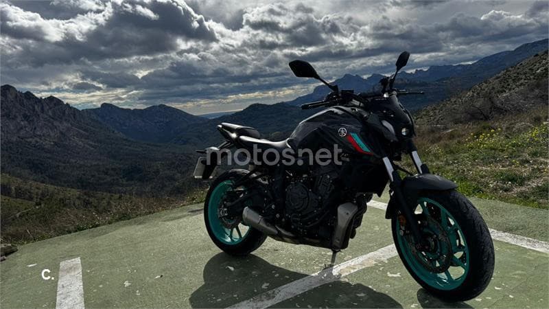 Yamaha MT-07 – Vista 1