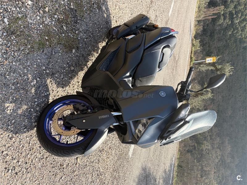 Yamaha XMAX 300 – Vista 1
