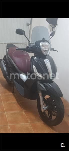 Piaggio Beverly – Vista 5