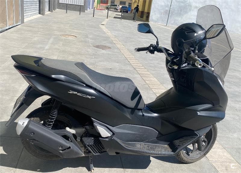 Honda PCX 125 – Vista 3