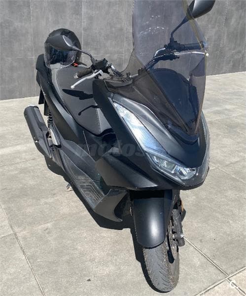 Honda PCX 125 – Vista 4