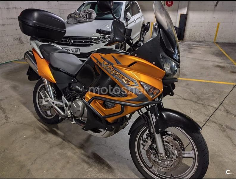 Honda VARADERO XL1000V C-ABS – Vista 2