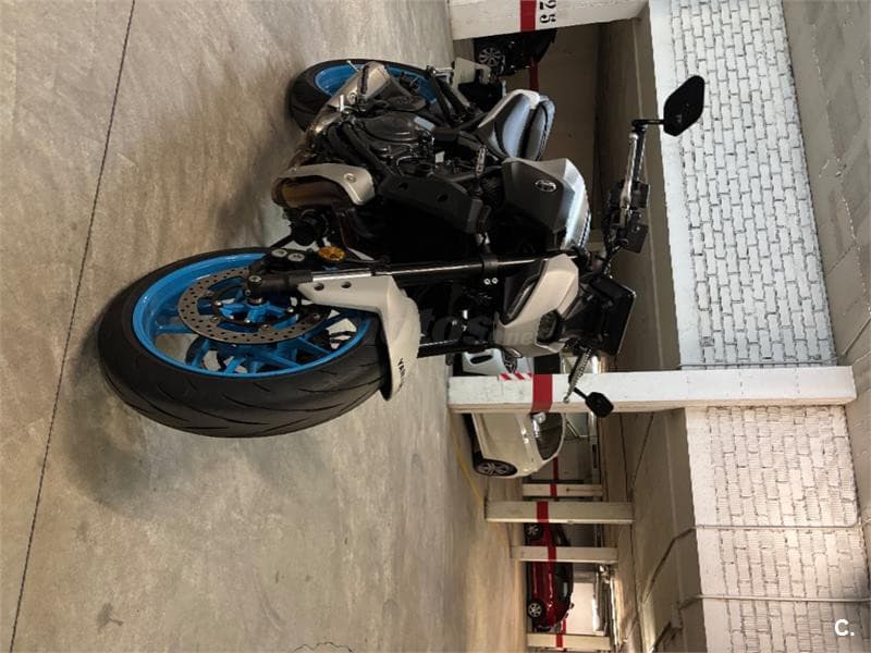 Yamaha MT-07 – Vista 1