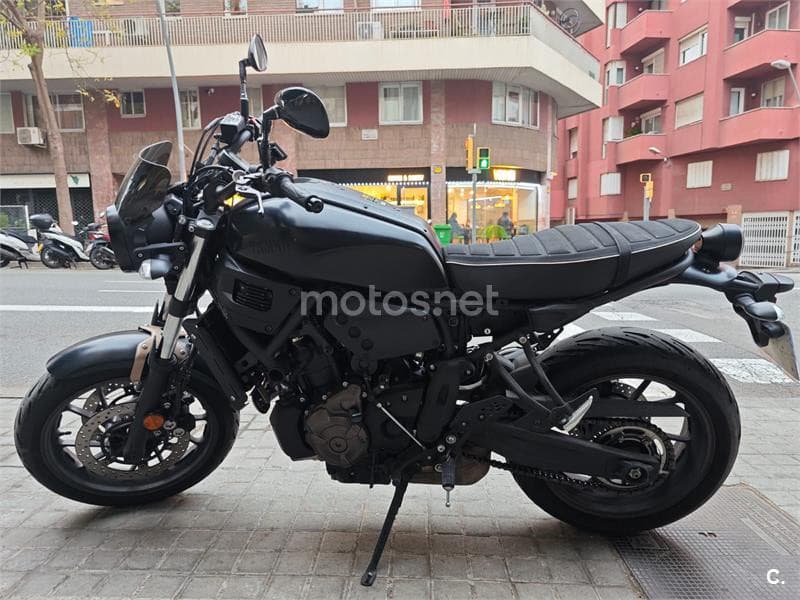 Yamaha XSR700 – Vista 2