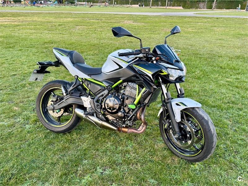 Kawasaki Z 650 – Vista 1