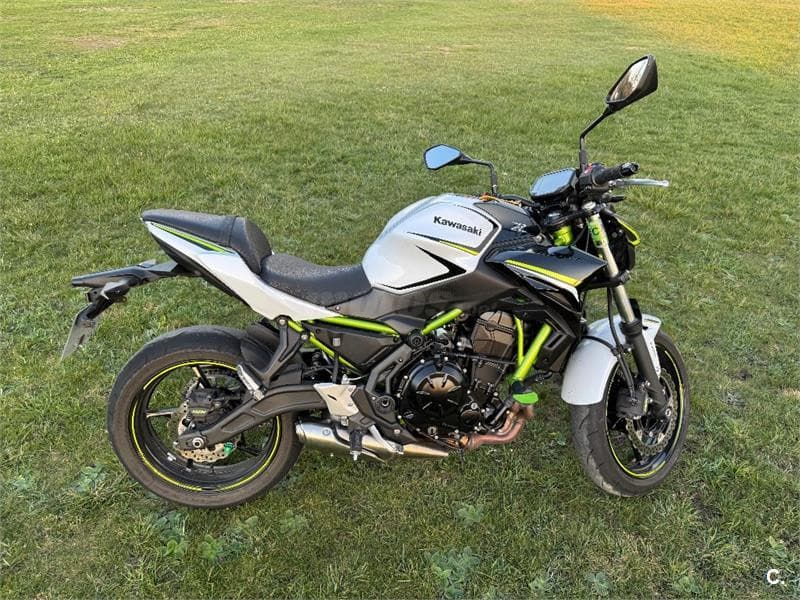 Kawasaki Z 650 – Vista 5