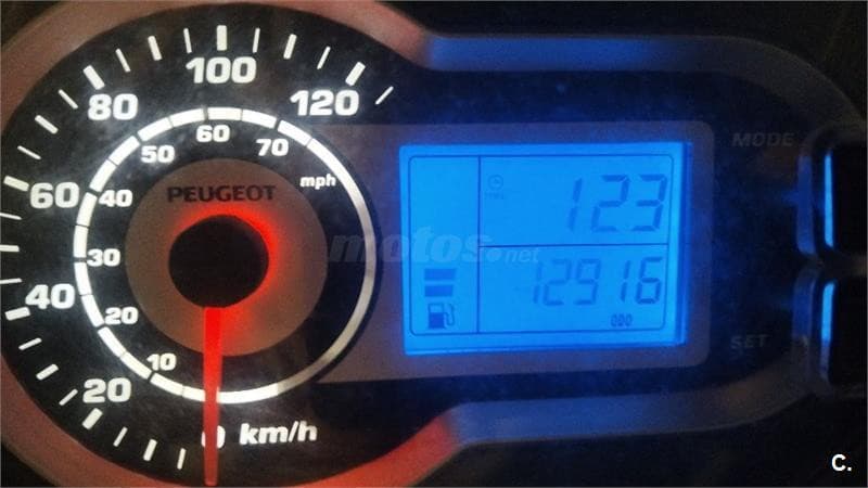 Peugeot TWEET 125 – Vista 1