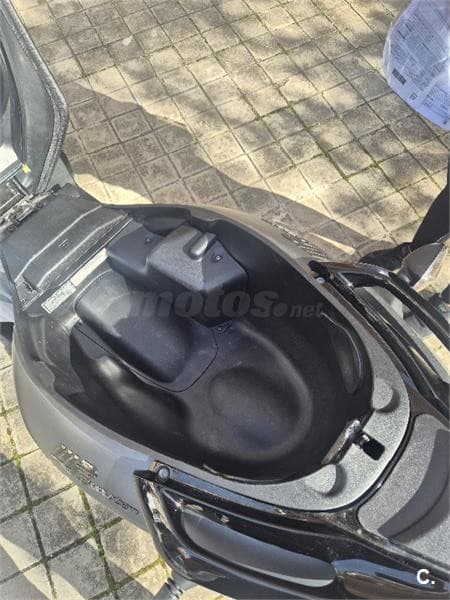 Piaggio MP3 – Vista 13