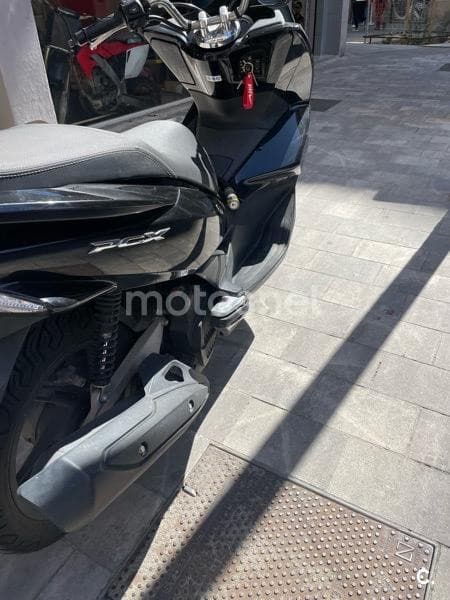 Honda PCX 125 – Vista 5