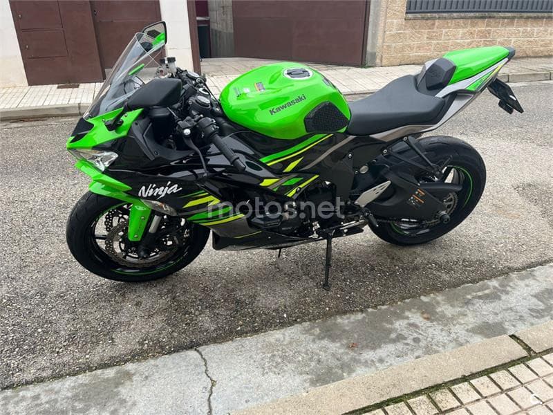 Kawasaki ZX 6R – Vista 4