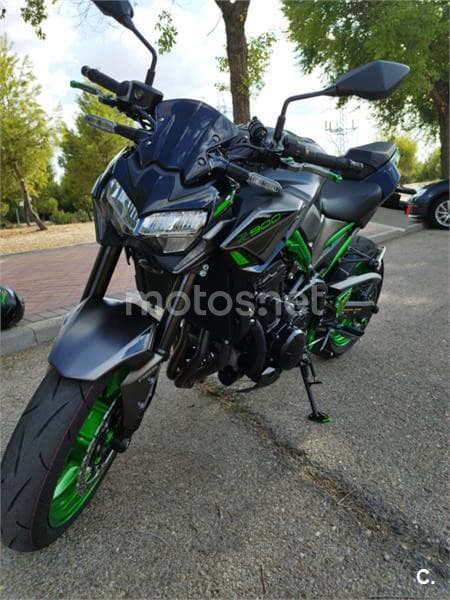 Kawasaki Z 900 – Vista 2