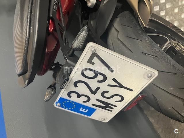 MV Agusta BRUTALE – Vista 6