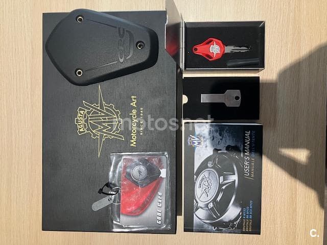 MV Agusta BRUTALE – Vista 7