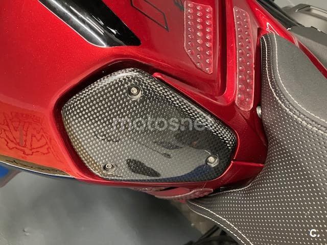 MV Agusta BRUTALE – Vista 9