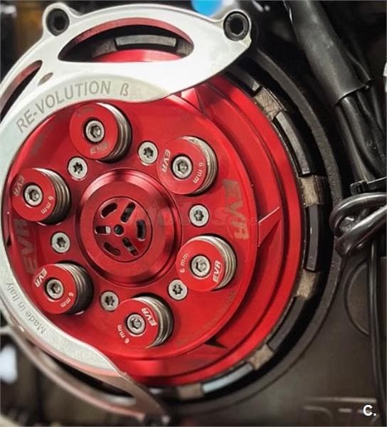 Ducati 748 Sport – Vista 6