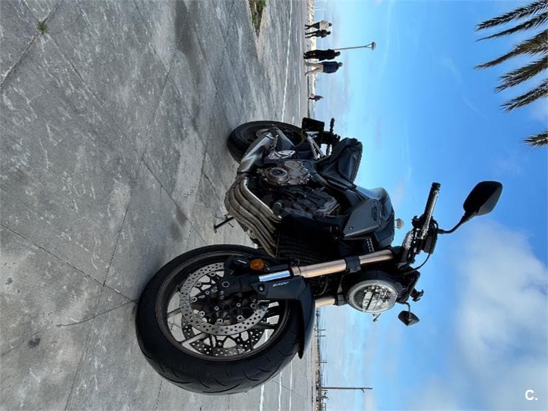 Honda CB 650 R – Vista 2