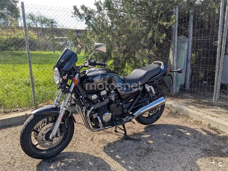 Honda CB 750 Seven Fifty – Vista 7