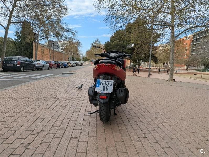 Yamaha NMAX – Vista 4