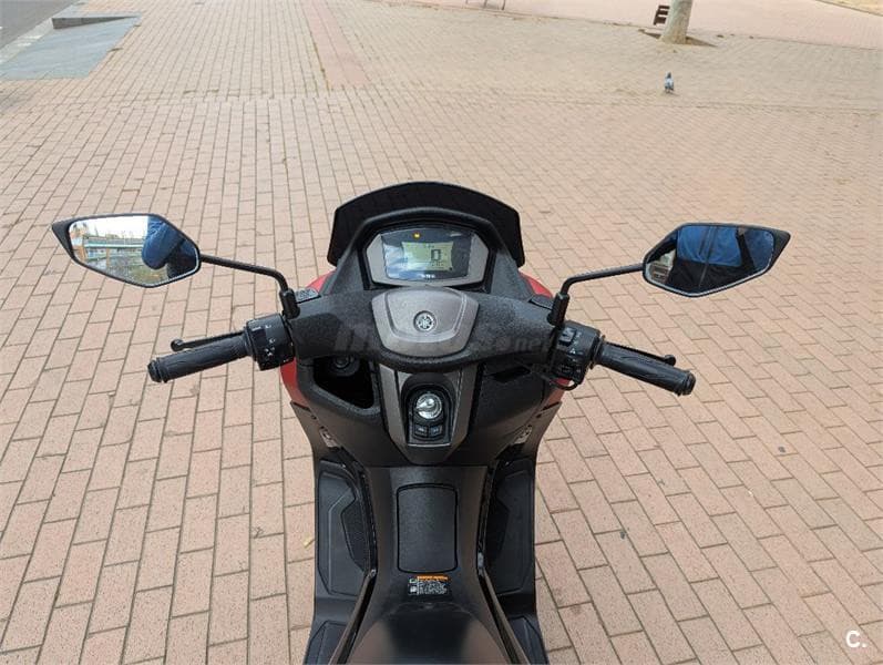 Yamaha NMAX – Vista 6